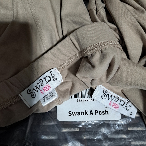 #038 Swank A Posh Beige Turtleneck Leggings Set - Picture 6 of 6